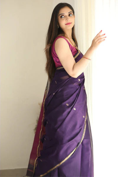 Stuti Purple-Pink Cotton Silk Saree With Eyecatching Blouse Piece